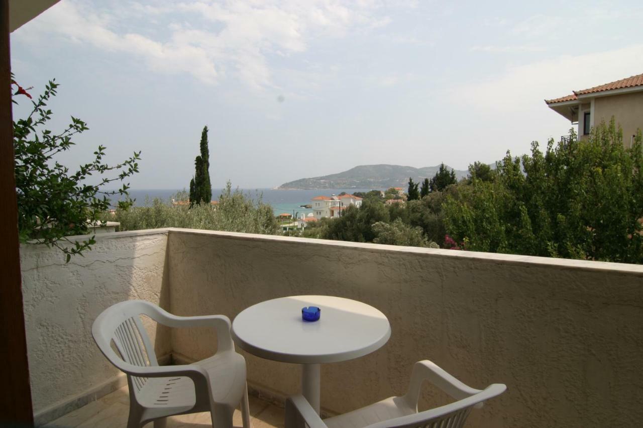 Kedros Hotel Samos Island Dış mekan fotoğraf
